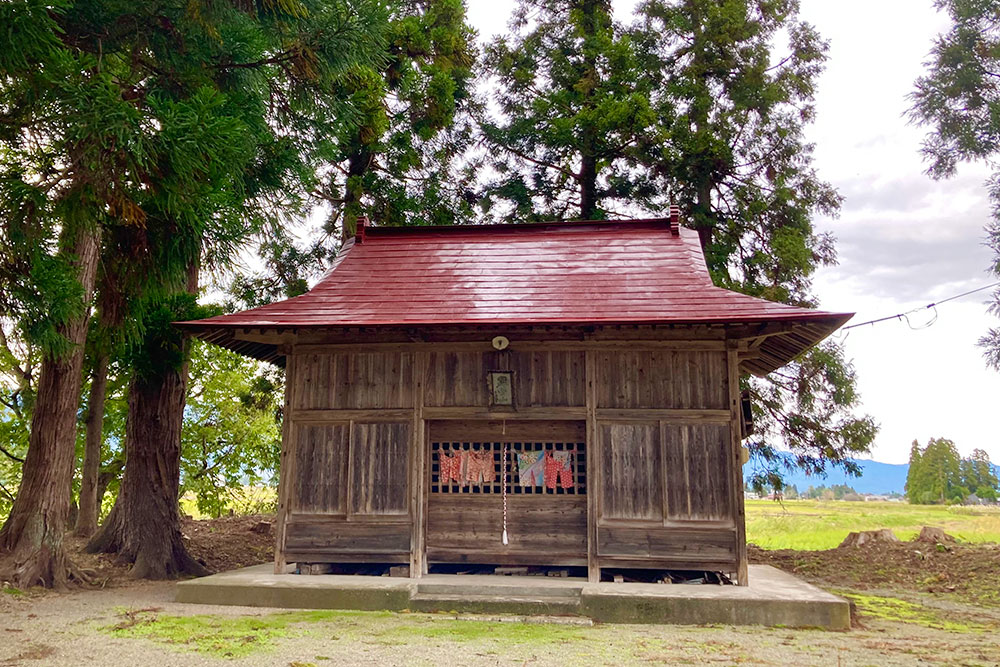 飯豊町黒沢の熊野神社