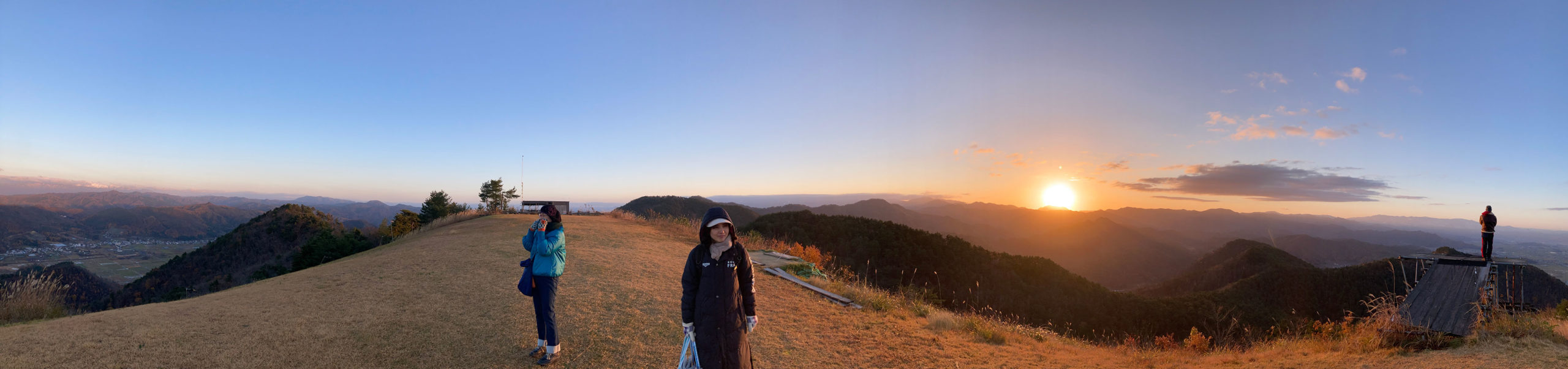 高ツムジ山からの朝日